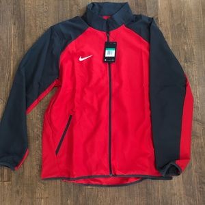 NWT Nike men’s training zip up